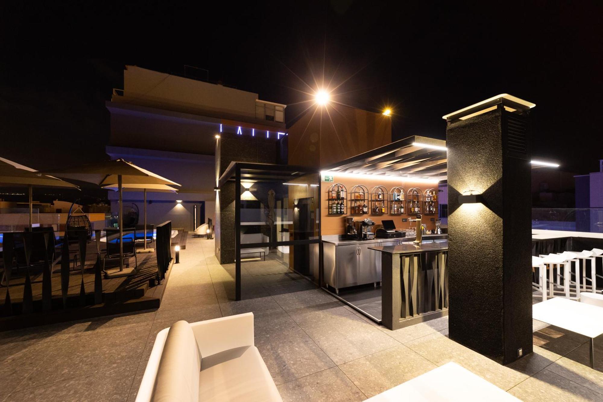 Hotel Puerto De La Luz By Pierre & Vacances Las Palmas de Gran Canaria Exterior photo